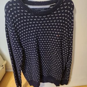 Tommy Hilfiger Men's Sweater in Navy and White